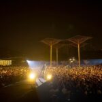 Darshan Raval Instagram - What a start to #IndiaTour 🇮🇳 10,000 Suratis Love you all ✨💙 Thank you for making it so special NEXT STOP #GOA @naushadepositive @lovegen_spain @seventyseven_entertainment @epositiveent @weoneentertainers Surat, Gujarat