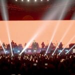 Darshan Raval Instagram - What a start to #IndiaTour 🇮🇳 10,000 Suratis Love you all ✨💙 Thank you for making it so special NEXT STOP #GOA @naushadepositive @lovegen_spain @seventyseven_entertainment @epositiveent @weoneentertainers Surat, Gujarat