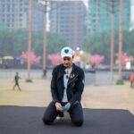 Darshan Raval Instagram - #Surat Let’s BEGIN (Last photo mat dekhna..sneek peek hai from what’s going to happen 😉) Surat, Gujarat