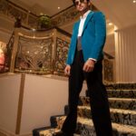 Darshan Raval Instagram - Just looking like a…😉😉💙 Surat see you in few hours now..super excited 🫰✨ Jacket and trousers @nm_design_studio Shoes :- @rarerabbit_in Styled by:- @epoch_by_karan 📸 @dushyantravaldz