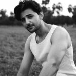 Darshan Raval Instagram - Did you find the colours ?? 😳😳😳 📸 @harshjanii