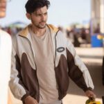 Darshan Raval Instagram - #Kanpur 🌻✨ Wearing @lvgn_by_lovegen 📸 @dushyantravaldz Kanpur, Uttar Pradesh