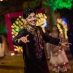 Darshan Raval Instagram - Another year of your love goes by 💙 The promise to give all my heart and soul to music continues… Outfit :-@mardbyabusandeep Shoes :- @mondarroshoes Styled by @epoch_by_karan 📸 @dushyantravaldz