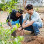 Darshan Raval Instagram - A new ritual. Will try and plant trees as much as i can ❤️🌍 Thank you @chouhanshivrajsingh sir for inspiring me 🤗 #prebirthdaycelebration