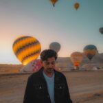 Darshan Raval Instagram - What a beautiful experience it was ❤️✨yea also i am lil afraid of heights 😁🤣 (Check out the broadcast channel for more pictures 🤗✨) Cappadocia/Turkey