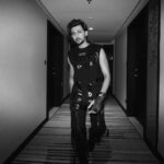 Darshan Raval Instagram - Flow 🖤 Outfit by @ianujmurarka_ Styled by @epoch_by_karan 📸 @maan_boruah