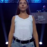 Darya Timoshenko Instagram - Battle all styles 1x1 / JUDGE’s showcase Part 1 @rolikdasha Music @kevinjzprodigy Thanx for everyone 🧡🙏🏼