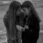 Darya Timoshenko Instagram - Мой учитель и мой такой близкий человек. Моя дочь 🤍🕊️ Photo @evseeva.ph