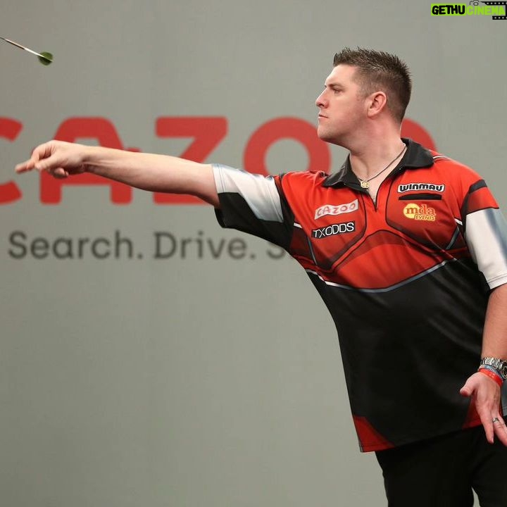 Daryl Gurney - 375 Likes - PDC PLAYERS CHAMPIONSHIP 21
SEMI FINAL RESULT
DARYL GURNEY 3-7 Gerwyn Price
Daryl's run ends at the last four stage.
Gurney went 3-2 up with a trio of 14-darters, but Price won five legs on the spin, including finishes of 104 and a match-winning 108.
It'll be a Euro Tour qualifier, and a World Series qualifier next tomorrow.