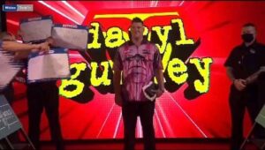 Daryl Gurney Instagram - In case you missed it 😢

#ThanksForTheMemories 

After the 2024 World championships MDA and Daryl Gurney will part ways bringing to an end 11 years of mainly success. 

We remain close friends and we will still be working with Daryl on lots of events in 2024 and will always follow his career with great interest.

We want everyone to know this is an amicable parting of the ways and both parties agreed a fresh approach was needed.

Our 3 favourite Superchin moments would be 

1 - Wright 1/4 final 2019 World matchplay 
2 - 2018 players championship win 
3 - 2017 WGP winner 

We wish Daryl all the very best and cannot wait to have one last tilt at the Worlds together.

Good luck Daryl