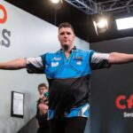 Daryl Gurney Instagram – PDC PLAYERS CHAMPIONSHIP 1
LAST 128 RESULT

DARYL GURNEY 6️⃣-0️⃣ Ryan Meikle

A flying start for Superchin!

Finishes of 87 and 88 put Daryl 4-0 ahead, and he closed the contest out with a 74 checkout to seal a comprehensive win with an 88.41 average. 

Roelofs/Vandenbogaerde next.

@carquay 
@weekendoffender 
@winmauofficial
