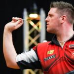 Daryl Gurney Instagram – PDC PLAYERS CHAMPIONSHIP 27
ROUND THREE

DARYL GURNEY 2-6 Ryan Searle 

Sadly, Daryl’s charge comes to an end.

Searle averages over 105, and although Daryl averaged 96.03 himself, it’s ‘Heavy Metal’ that makes the last 16.