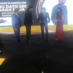 Dato Sri G Gnanaraja Instagram - This Excellence In Agriculture Award 2023 presented by Founder & Chairman of @nambikkaionline & Emeritus Chairman of the Business Advisory Council of United Nations Economic and Social Commission for Asia and the Pacific (UNESCAP) Dato Sri Mohamed Iqbal Rawther, is an honour and an opportunity to precise my expression and gratefulness to those who have supported and encouraged me through my journey in @agro_malaysia 6 years from 2018 till 2023. This is truly a glorious moment for my entire Agro Malaysia team Board Of Directors, Management and Staffs @aidiel_mohdnoor @datosriismail_dsi @datosrisalmahismail @dsshahaniza @dsrazakhan @datozainab @abangaditajaya @datosri_hanifkashem @datukseriazlan @serinaredzuawan @datukseridr.norazam @tun_shuib Thank you guys! Terima Kasih semua🙏 #DSG #GOLD #RAJA #DatoSriG #CapitalG #G #டிஎஸ்ஜி #கோல்ட் #ராஜா #டத்தோஸ்ரீஜி #FoodIndustry #Agriculture #ModernFarming Dewan Tun Abdul Razak, Menara Kembar Bank Rakyat