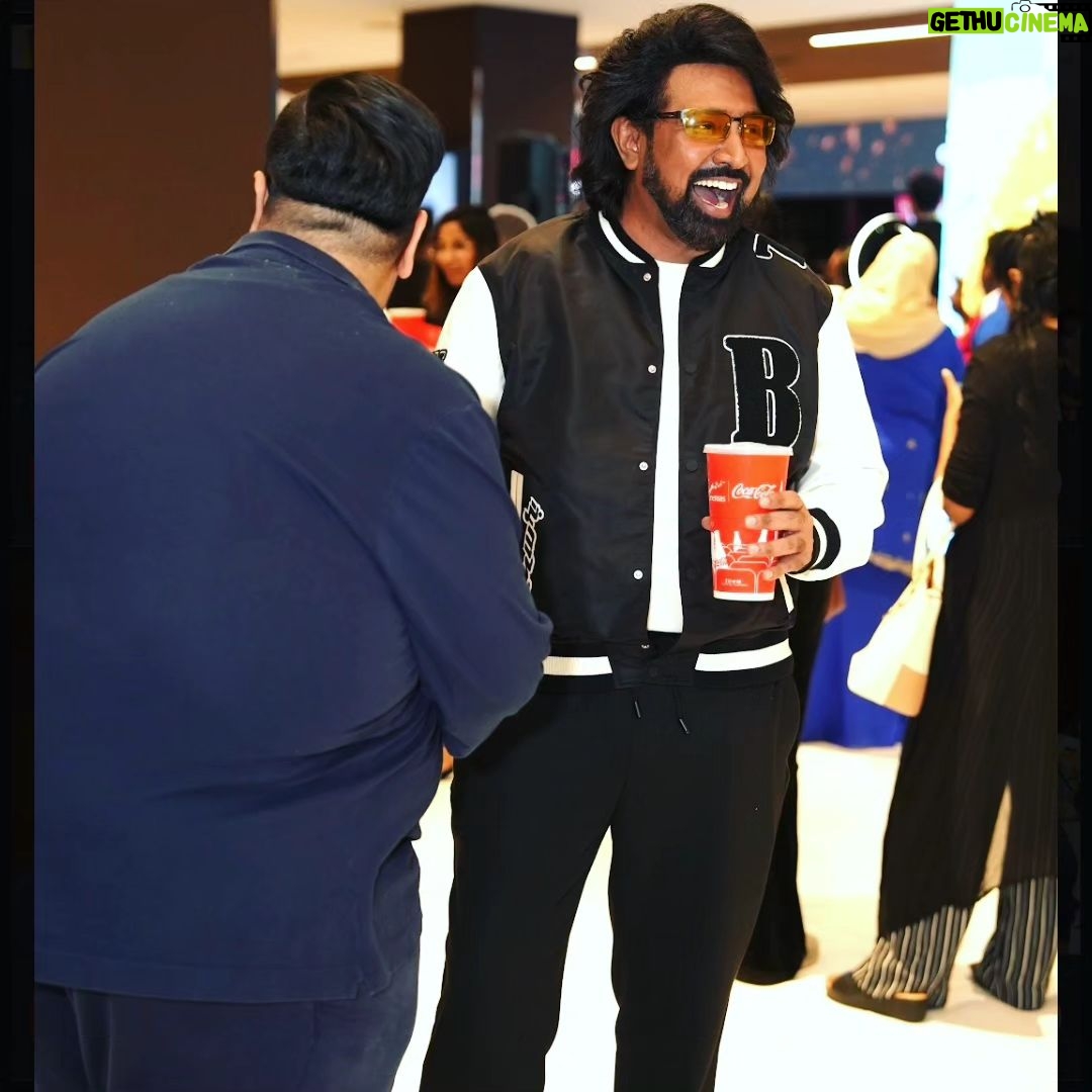 Dato Sri G Gnanaraja Instagram - That's a surprise candid moment when my 13 years of friendship @rohitrampal suddenly surprised me by walking up to me at the #LEO Movie Premiere by @malikstreams One who is always in touch with me on the phone. I share a long journey of friendship with an exceptional entrepreneur of the entertainment industry, the Founder & Group CEO of @hitmansolutions @hitman.group @rohitrampal #HitmanGroup #Repost @rohitrampal With my good buddy @datosrig, day one been supporting me & we with him through thick & thin. #LEOwithMalikStreams🔥 @7_screenstudio @jagadish_palanisamy @datoabdulmalik #Thalapathy @actorvijay sir @lokesh.kanagaraj @anirudhofficial @trishakrishnan @duttsanjay @arjunsarjaa @gauthamvasudevmenon @priyawajanand @sonymusic_south #DSG #GOLD #RAJA #DatoSriG #CapitalG #G #டிஎஸ்ஜி #கோல்ட் #ராஜா #டத்தோஸ்ரீஜி Pavilion Cinema