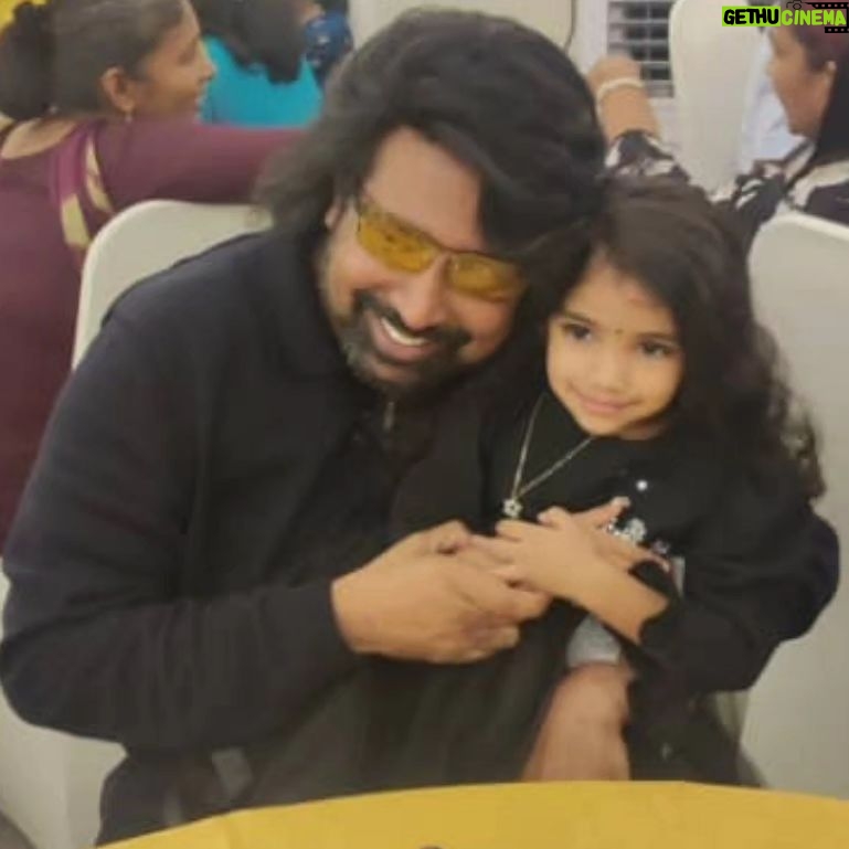 Dato Sri G Gnanaraja Instagram - They say a baby is as pure as an angel and yesterday i met this angel, the cute little baby girl #ThannyaaLaxshmii who stole my heart when I was in Cyberjaya to launch the grand opening of @moksha.eventhall Me being someone who loveees babies and children, when i walked into the hall with all the attention that was given to me but my attention was taken by this Princess Thannyaa Laxshmii daughter of Mr & Mrs @deeban88 The Founder of @moksha.eventhall & @allinall.restaurant May the Almighty God bless Thannyaa with lots of love, joy, happiness, and success. #DSG #GOLD #RAJA #DatoSriG #CapitalG #G #டிஎஸ்ஜி #கோல்ட் #ராஜா #டத்தோஸ்ரீஜி