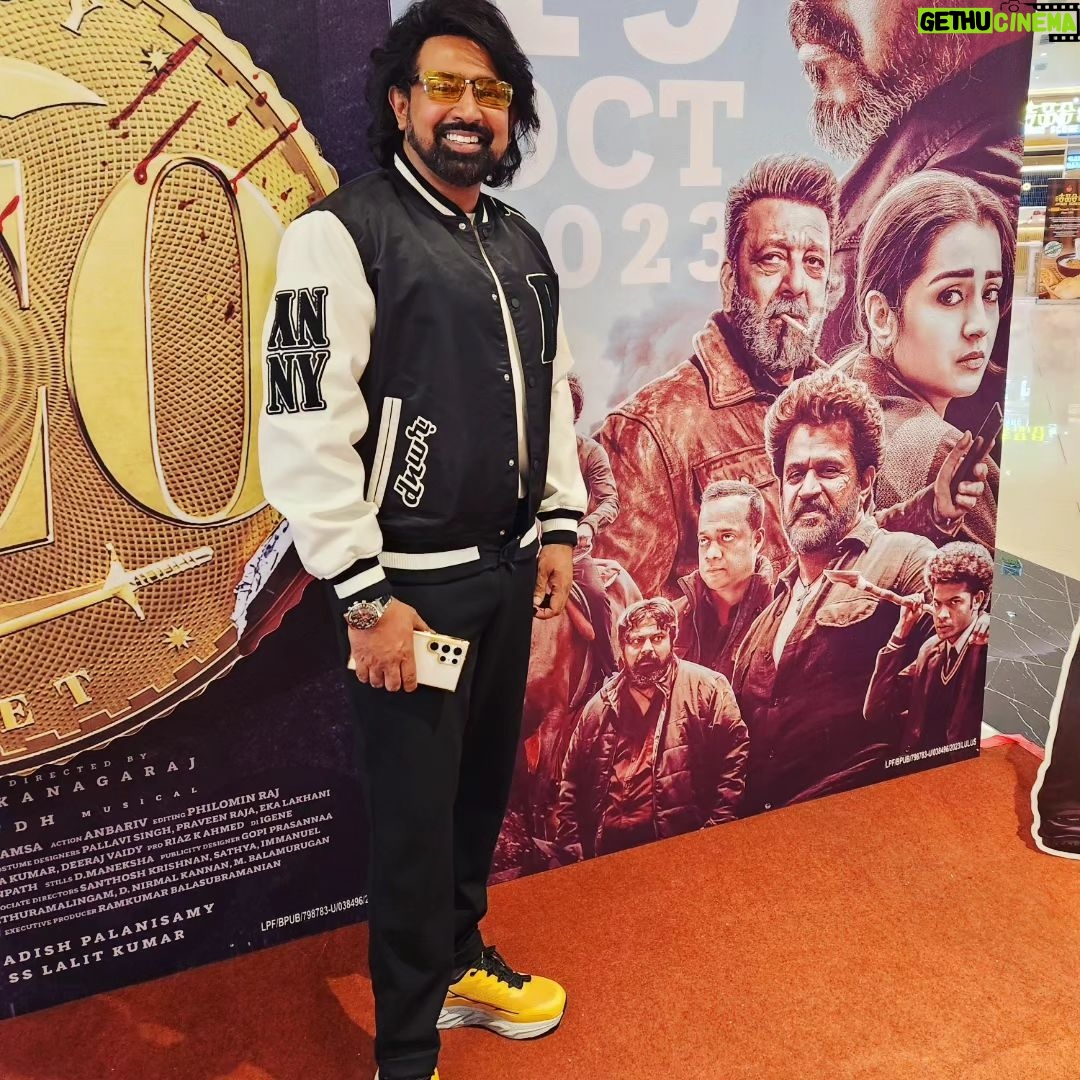 Dato Sri G Gnanaraja Instagram - Attended #LEO Movie Premiere by @malikstreams #19October2023 #LEOwithMalikStreams🔥 @7_screenstudio @jagadish_palanisamy @datoabdulmalik #Thalapathy @actorvijay sir @lokesh.kanagaraj @anirudhofficial @trishakrishnan @duttsanjay @arjunsarjaa @gauthamvasudevmenon @priyawajanand @sonymusic_south #DSG #GOLD #RAJA #DatoSriG #CapitalG #G #டிஎஸ்ஜி #கோல்ட் #ராஜா #டத்தோஸ்ரீஜி Pavilion Cinema