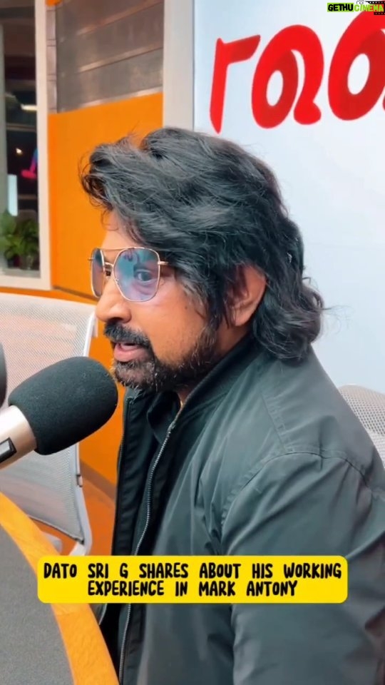 Dato Sri G Gnanaraja Instagram - #Repost @raaga.my @datosrig shares about his working experiences in #MarkAntony along with @actorvishalofficial @iam_sjsuryah and @selvaraghavan Stay tuned with us! #MarkAntony #Vishal33 Directed By @adhikravi Produced By @vinodkumar_offcl @mini.studio_official A @gvprakash Musical #Hypermaalai #Raaga ASTRO , Bukit Jalil