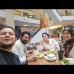 Dato Sri G Gnanaraja Instagram - Breakfast meeting with Yong Sari movie Director @indra.putra_jamin from @totemcraftstudio #DSG #GOLD #RAJA #DatoSriG #CapitalG #G #டிஎஸ்ஜி #கோல்ட் #ராஜா #டத்தோஸ்ரீஜி #23September2023 #Saturday Pavilion Bukit Bintang KL