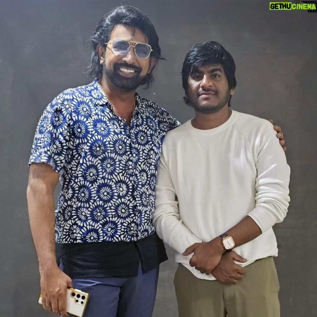 Dato Sri G Gnanaraja Instagram - With @sid_dop a film director who you should be keeping an eye out for in the pantheon of Telugu cinema, who is predominantly known for his film makings in the Tollywood industry. It is a privilege for me to be working under this new-age Director who believes in bending the rules with his unconventional direction. He stands as a role model for all the young directors in Telugu film industry. As I begin shoot in Hyderabad for a Telugu movie, I took a moment to snap this picture with Director @sid_dop and gearing up to meet his expectations on the sets. #Tollywood #TeluguCinema #Telengana #DSG #GOLD #RAJA #DatoSriG #CapitalG #G #டிஎஸ்ஜி #கோல்ட் #ராஜா #டத்தோஸ்ரீஜி Hyderabad, Telangana, India