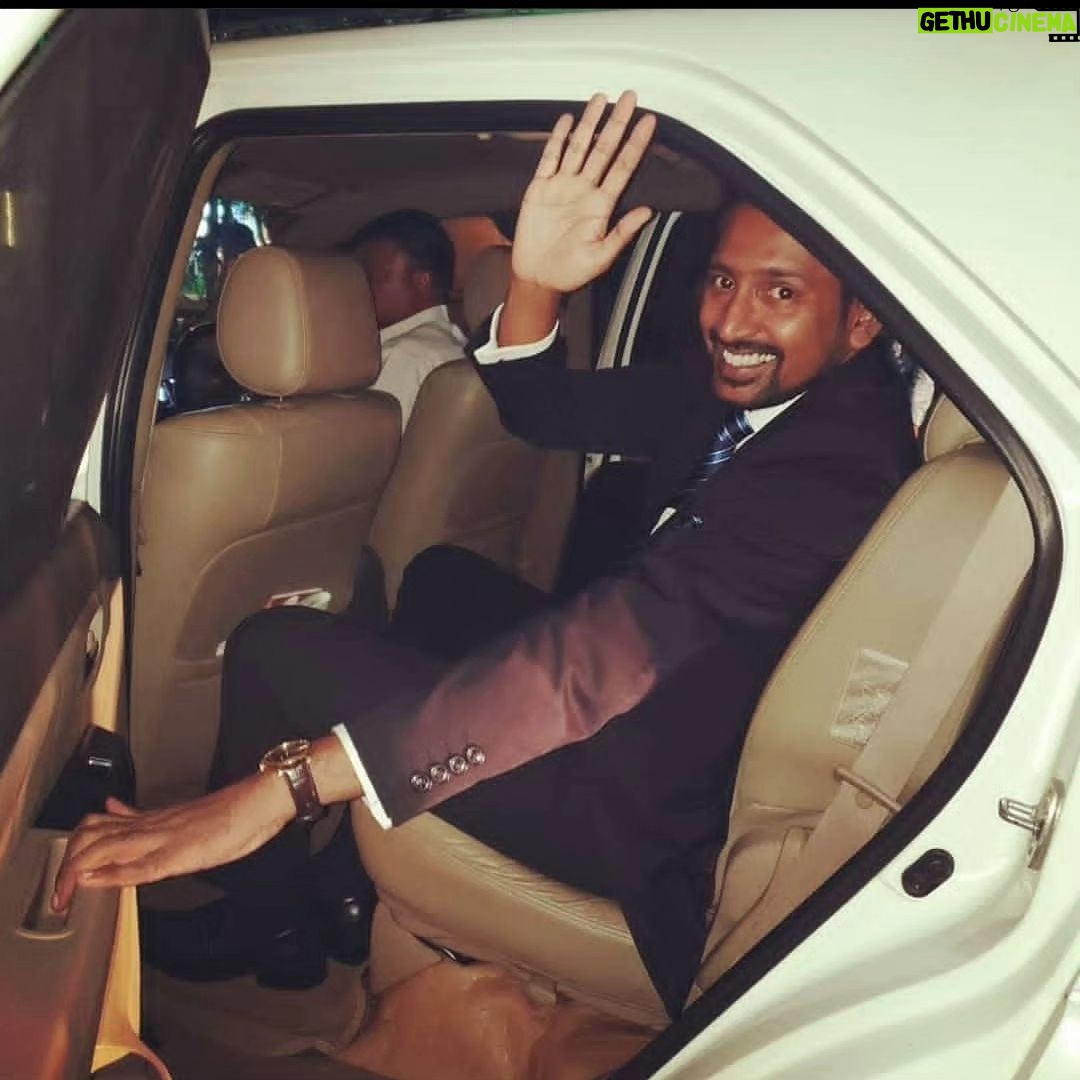 Dato Sri G Gnanaraja Instagram - When i took over the position of @agro_malaysia President & CEO in 2018, the 1st country i was scheduled on a working visit was to Chennai, India since Malaysia is India's second largest trading partner in the Association of South East Asian Nations (ASEAN). As such, India has always been close to my heart. I take this opportunity to wish Happy 77th Independence Day India. Rich in cultural history and united in diversity. That's India. May the tricolour always fly high and higher and touch the sky. அனைத்து இந்திய பெருமக்களுக்கும் என் இனிய 77 ஆவது சுதந்திர தின நல்வாழ்த்துக்கள். #77thIndiaIndependenceDay #15August2023 #DSG #GOLD #RAJA #DatoSriG #CapitalG #G #டிஎஸ்ஜி #கோல்ட் #ராஜா #டத்தோஸ்ரீஜி Tamil Nadu, Chennai