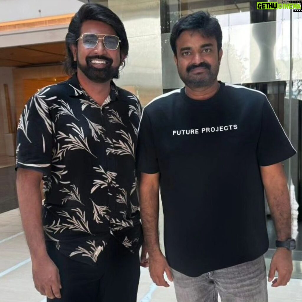 Dato Sri G Gnanaraja Instagram - It was a surprise moment that I could never forget when I was in a meeting with my India @dsg_creations COO @pradheepkumarr and suddenly my Manager calls me and tells me, "Sir, please check your WhatsApp, i think you have a surprise here, please come fast as Director #ALVijay Sir is already waiting for you at the lobby!" I was like Whatttt!! With the man who is good in surprising me, the prominent Film Director #ALVijay Sir who gave us Thalapathy @actorvijay Sir's Thalaivaa, @the_real_chiyaan Sir's Thaandavam & Deiva Thirumagal, Thala AK Sir's Kireedam, @kanganaranaut Mdm's Thalaivii, Madrasapattinam, Devi 1, Devi 2, Kutty Story and many other movies. #DSG #GOLD #RAJA #DatoSriG #CapitalG #G #டிஎஸ்ஜி #கோல்ட் #ராஜா #டத்தோஸ்ரீஜி Chennai, Tamil Nadu India