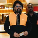 Dato Sri G Gnanaraja Instagram - There is love when smiling ❤️ #DSG #GOLD #RAJA #DatoSriG #CapitalG #G #டிஎஸ்ஜி #கோல்ட் #ராஜா #டத்தோஸ்ரீஜி