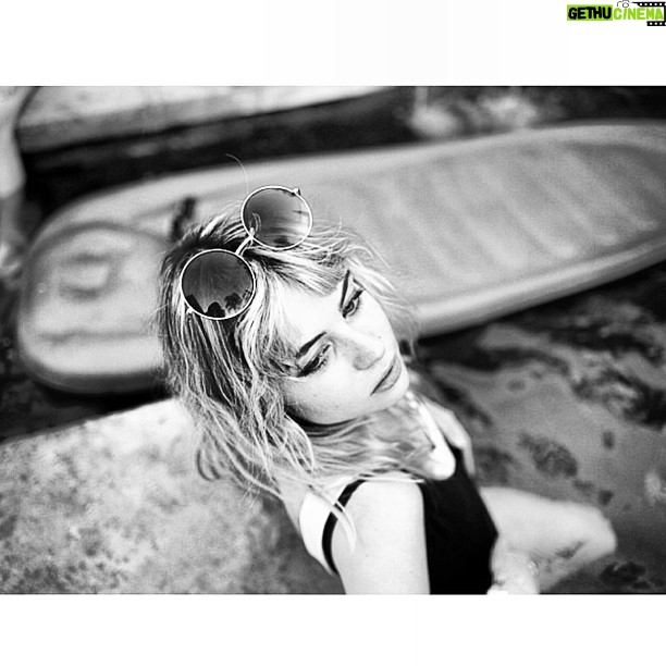 Daveigh Chase Instagram - Last coachella..📷 @williamgalindo ✌