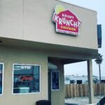 David Alan Grier Instagram - I stopped for some road trip yardbird yesterday aaaaaannnnnd I must officially declare Krispy Krunchy is the BEST gas station chicken I have ever had in my life! Got damn it’s good! 🏆