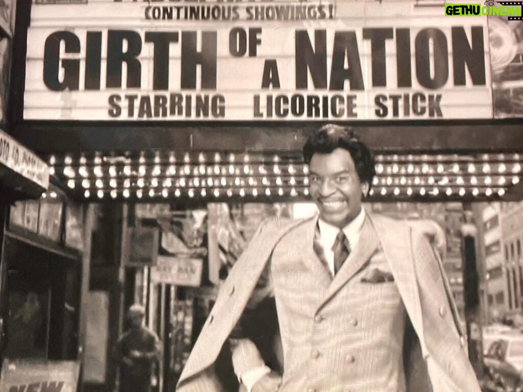 David Alan Grier Instagram - On this day in Black history we salute Donnie “Licorice Stick” Mayfield. Known as the Jackie Robinson of adult cinema Donnie broke down the door of butt nekkid movie segregation. Top selling smut film auteur Donnie invented more than 67 copyrighted porno moves. Active for over fifty years Donnie released his final film “Wrinkles” weeks before his untimely death at the ripe old age of 81. Director, writer, producer and most influentially performer we salute you Mr. Mayfield and say thank you! A black history moment