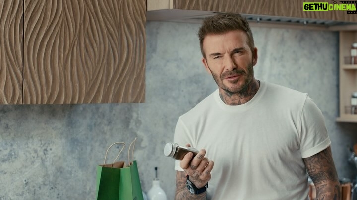 David Beckham Instagram - Remember when you used to be a Pepper Lady @victoriabeckham? 🤔🤣 @ubereats 🏈
