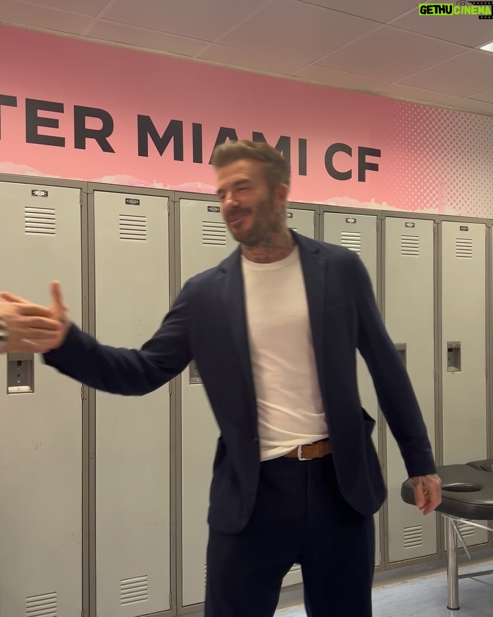 David Beckham Instagram - Amazing… a sold out stadium for our pre-season training session in Hong Kong 💗🖤 Thank you for all your incredible support and love, see you all tomorrow 🏟️ @intermiamicf #TatlerXFEST Hong Kong Stadium