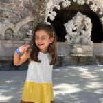 David Cristina Instagram - Das 300 fotos que temos de tirar aos nossos filhos para ficar uma boa é que ninguém fala. Deslizem para ver as outras. Ou não deslizem. Vocês é que sabem da vossa vida.