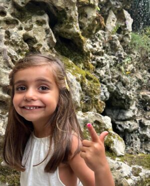 David Cristina Instagram - Das 300 fotos que temos de tirar aos nossos filhos para ficar uma boa é que ninguém fala. Deslizem para ver as outras. Ou não deslizem. Vocês é que sabem da vossa vida.