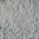 David Cristina Instagram - Eu e o próximo ícone da moda internacional viemos à Nazaré ver senhores doidos montados em tábuas de engomar a desafiar os elementos. Aconselho.