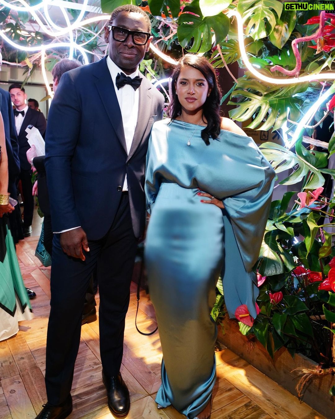 David Harewood Instagram - Business at the BAFTAs. π«π @davidharewood before presenting the @bafta Special Award wearing @paulsmithdesign @sabinaharper wearing @hellessy @inaddition_ @officialfaberge @harrods. Photo by @marco.bahler #davidharewood #paulsmith #baftas Royal Festival Hall