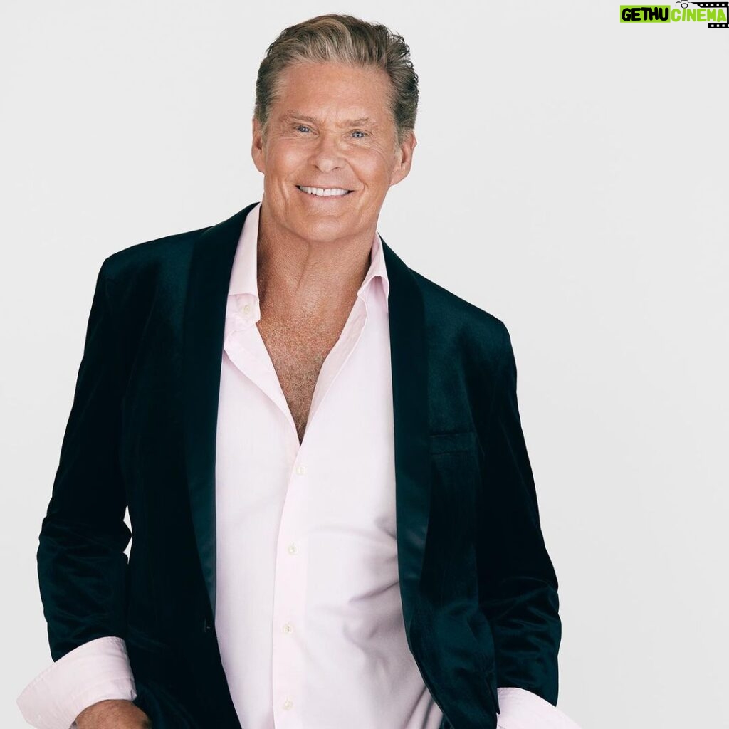 David Hasselhoff Instagram - Can I get a "Paaaarty" from you, guys? Yes, it's release week for "Party Your Hasselhoff!". The album drops on Friday, featuring some of my favorite songs, recorded in finest Hoff party style. There will be a limited Pool-Blue-Vinyl-Edition. Only 1000 copies! Make sure to grab yours, mark your calendars and set your alarm clocks ready for it. Link in bio! @schubertmusicofficial @restless.records @the_orchard_ @abglanzentertainment #partyyourhasselhoff #davidhasselhoff #thehoff #thepassenger