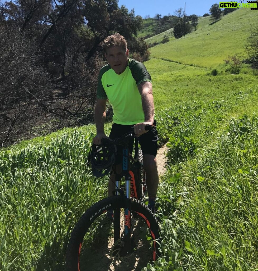 David Hasselhoff Instagram - Bike time 🚵‍♀