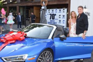 David Hasselhoff Instagram - Just want to share my incredible 70th birthday party that’s currently up on People Magazine.  Enjoy!  Love David - Link in bio!