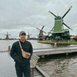David Lim Instagram – Windmills, cheese, and hot cocoa in the countryside. 🌬️🧀🐑🇳🇱 #zaanseschans #netherlands Zaanse Schans