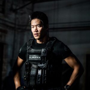David Lim Instagram - Live to fight another day. The resilience of this show and our fans was on full display this past weekend. Getting cancelled on Friday and un-cancelled on Monday brought a whirlwind of emotions for all of us, as we’ve poured our hearts and souls into #SWAT for six amazing seasons. Even after the news of cancellation, it didn’t feel like it was over just yet. 

Thank you @sptv @cbstv and the entire @swatcbs fam for letting us give the show and our characters a proper send-off. And shout out to our fearless leader @shemarfmoore for always fighting for what’s right. 

SWAT. SEASON 7. THE LAST DANCE. LET’S GO!!! 🖐🏽✌🏽💥