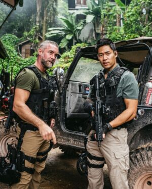 David Lim Instagram - Hey Deac, we in Pomona or Phuket? 🌴🍌

Swipe for a real photo of us in Thailand, from our Season 6 premiere in 2022. 🇹🇭 #swat #onlocation #S7