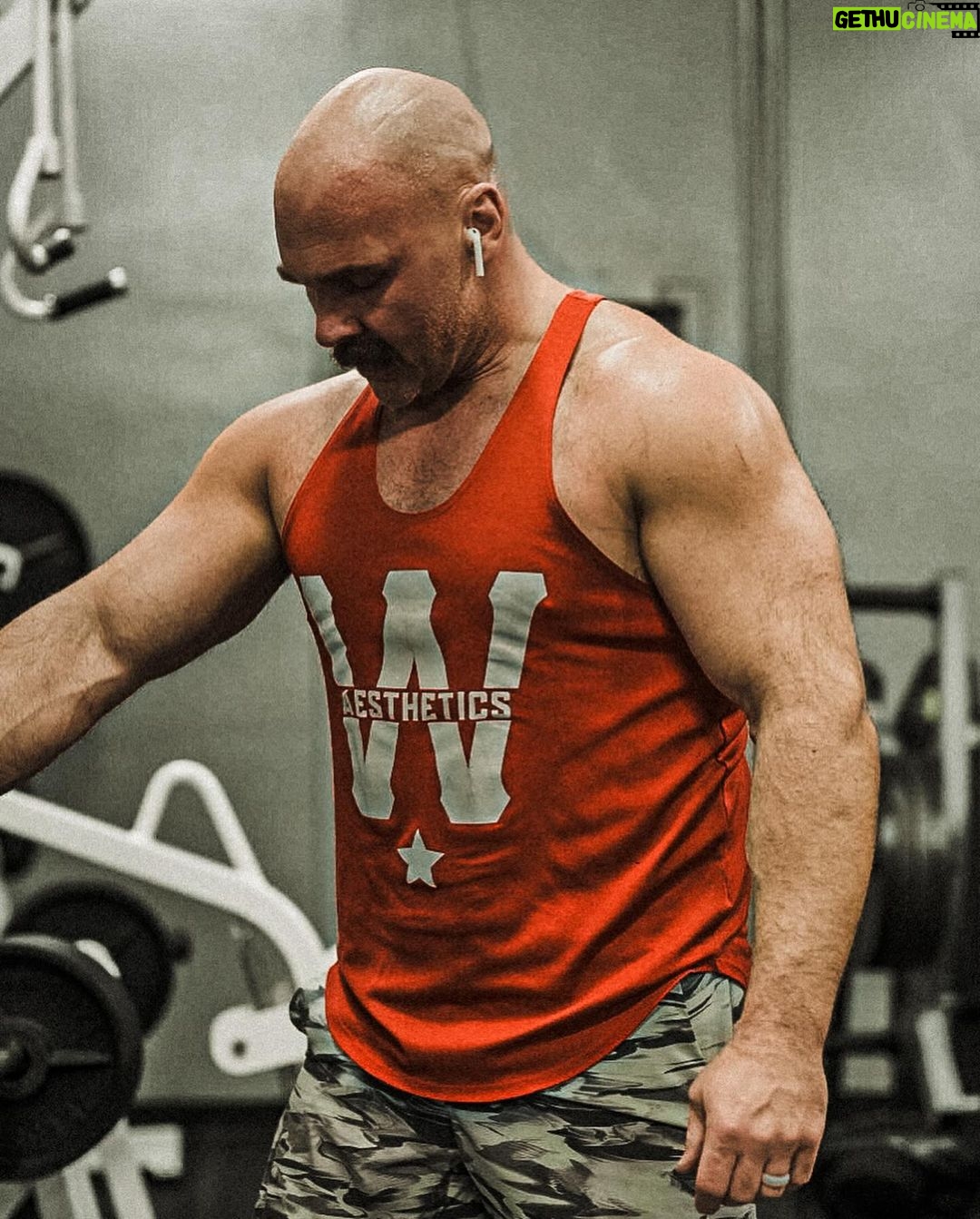 David Michael Harwood Instagram - Uncle Dax, he likes tequila and whoopin ass. . . . . . . . . . . . . #prowrestling #daxharwood #ftr #motivation #explorepage #allelitewrestling #aew #tequila #bodybuilding #photography #sony #pullday #inthemoment The Muscle Factory