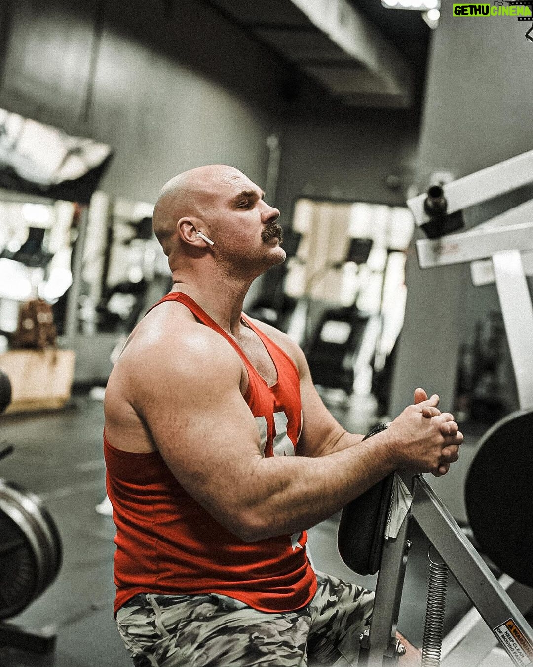 David Michael Harwood Instagram - Uncle Dax, he likes tequila and whoopin ass. . . . . . . . . . . . . #prowrestling #daxharwood #ftr #motivation #explorepage #allelitewrestling #aew #tequila #bodybuilding #photography #sony #pullday #inthemoment The Muscle Factory