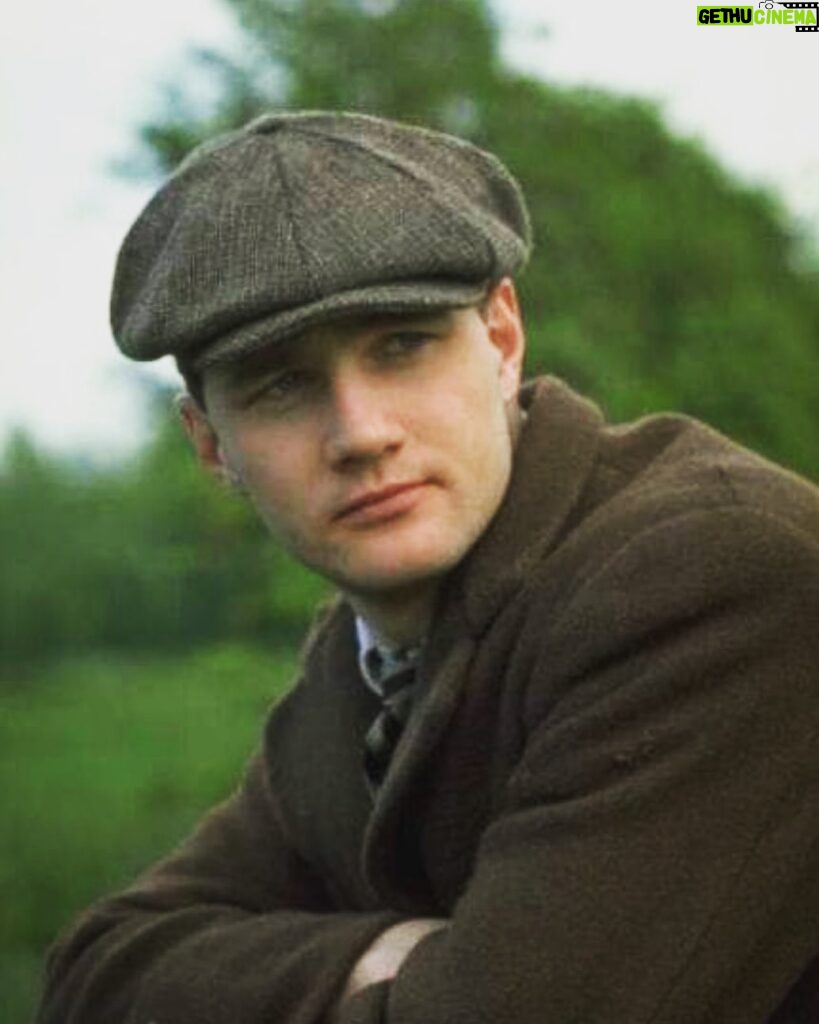 David Morrissey Instagram - I was doing the look well before the Peaky Blinders!