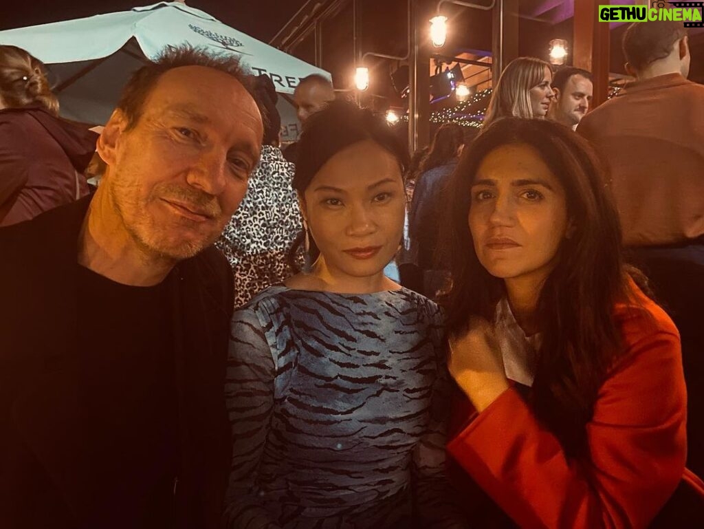 David Thewlis Instagram - Untitled F*ck M*ss S**gon Play at @youngvictheatre with my pal from the diner @lourdes.faberes. Wow! Hilarious, genuinely unique, wonderfully unpredictable, provocative, slick, chaotic, mind bogglingly bonkers, crazily entertaining, surprisingly serious, incendiary, revolutionary, inspirational and joyful. Also hilarious. Another night at the theatre with three of the coolest people I’ve worked with in the past few years, @lourdes.faberes @sarahniles_ @leila_farzad_official who all turn out to be best friends with each other.