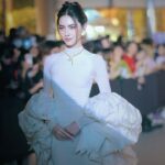 Davika Hoorne Instagram – 🤍 #BULGARI 
#BULGARITHAILAND 
#MAGNIFICENTWONDERS 
#TIMEFORMAGNIFINCE 
#HOLIDAYSEASON
#SIAMPARAGON