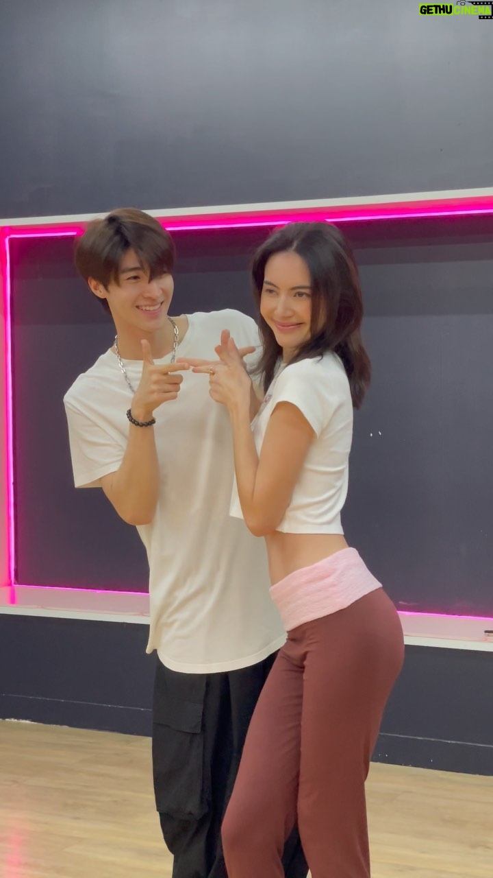 Davika Hoorne Instagram - 🐜💕 #น้ำตาลตก @davikahchannel