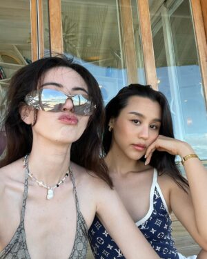 Davika Hoorne Instagram - Happyyyyyy @lilyypantila 💕 

#sonevajani #themarcompro