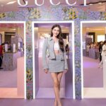 Davika Hoorne Instagram – @guccibeauty เปิดตัว Gucci Flora Gorgeous Magnolia Eau de Parfum น้ำหอมขวดม่วงแสนหวาน สมาชิกลำดับ 3 ที่เข้ามาเติมเต็มอิสรภาพพร้อมกลิ่นหอมของหมู่มวลดอกไม้ให้กับโลก #FloraFantasy

และเพื่อเฉลิมฉลองให้กับการเปิดตัวน้ำหอมครั้งนี้ @guccibeauty ยังได้เนรมิตป๊อบอัพสุดพิเศษ ที่ตกแต่งด้วย Flora Pattern อันเป็นเอกลักษณ์ในเฉดสีม่วงเช่นเดียวกับตัวขวด ให้เหล่ากุชชี่แก๊งค์แวะเวียนไปจับจองเป็นเจ้าของพร้อมโปรโมชั่นพิเศษก่อนใคร! ณ Hall of Fame ชั้น M สยามพารากอน ระหว่างวันที่ 18 – 24 ตุลาคมนี้เท่านั้น

@guccibeauty #GucciBeauty #FloraFantasy