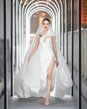 Davika Hoorne Instagram - 🤍

#POEMOrientalEthereal
#POEMaw2023